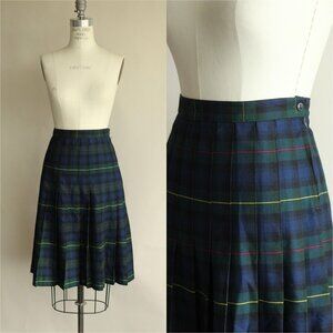 Vintage 2000s Skirt, Lands' End Pleated Green Blue and Red Tartan Plaid